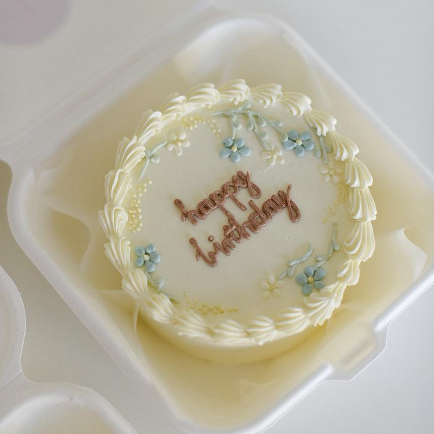LUNCHBOX CAKES | FLORAL HAPPY BIRTHDAY