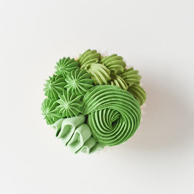 MULTI-PIPING CUPCAKES