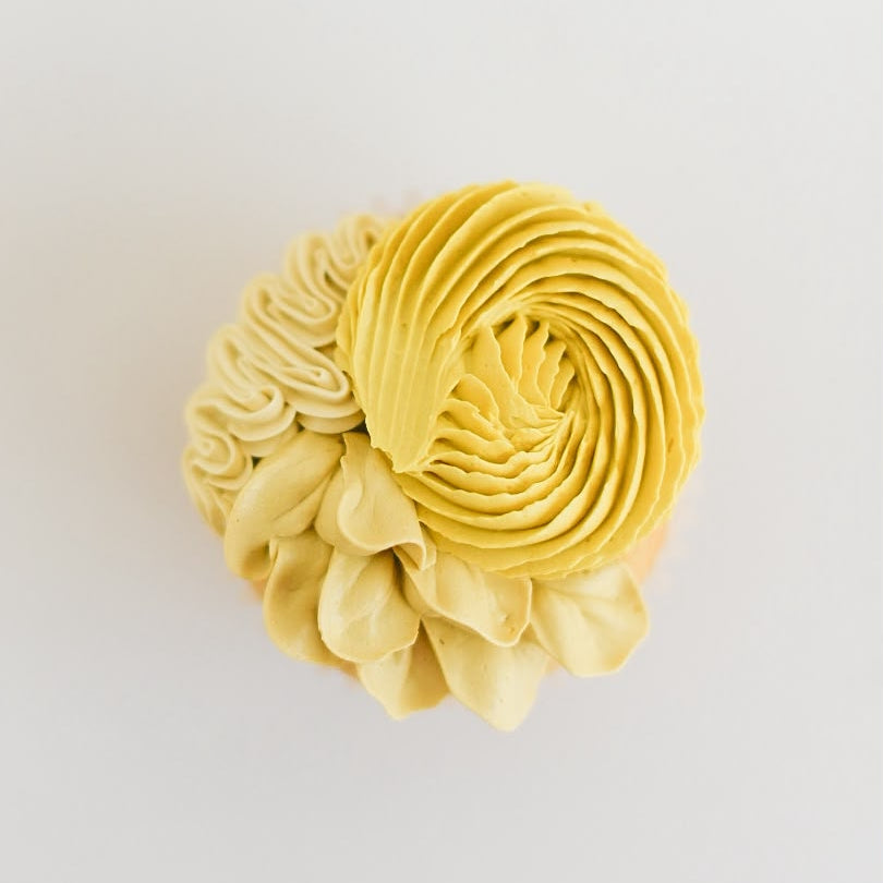MULTI-PIPING CUPCAKES