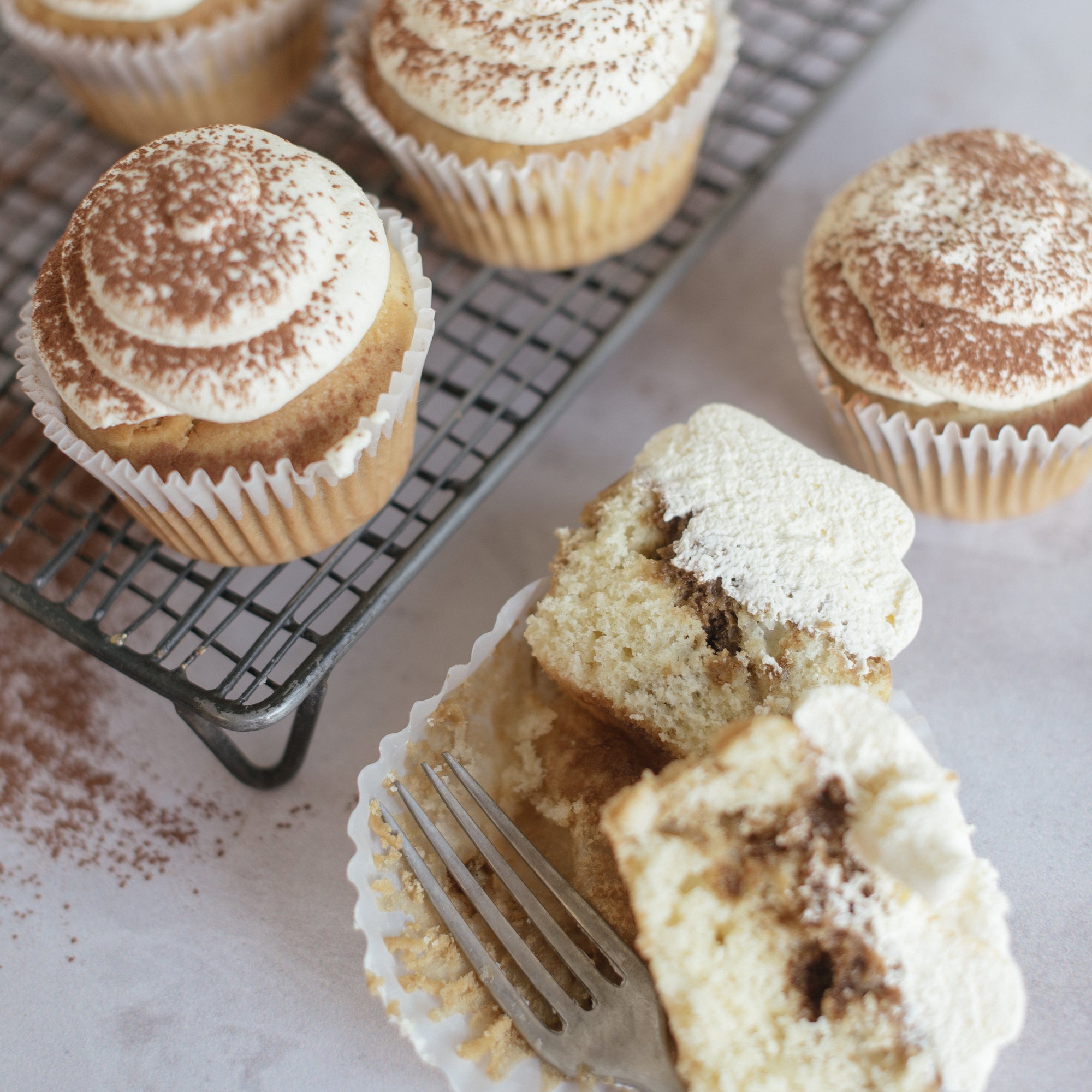 TIRAMISU CUPCAKE