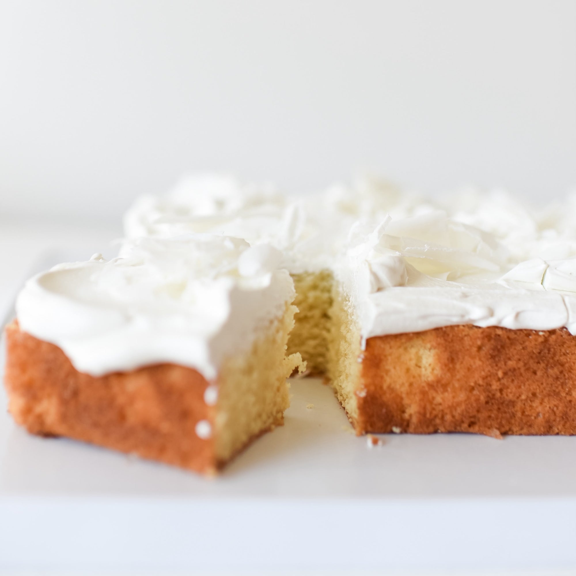 VANILLA SHEET CAKE